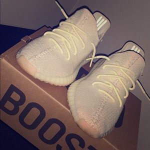 Adidas yeezys 350